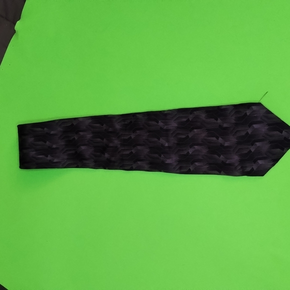 Men's Silos George Machado Purple and Black Tie - Picture 3 of 3